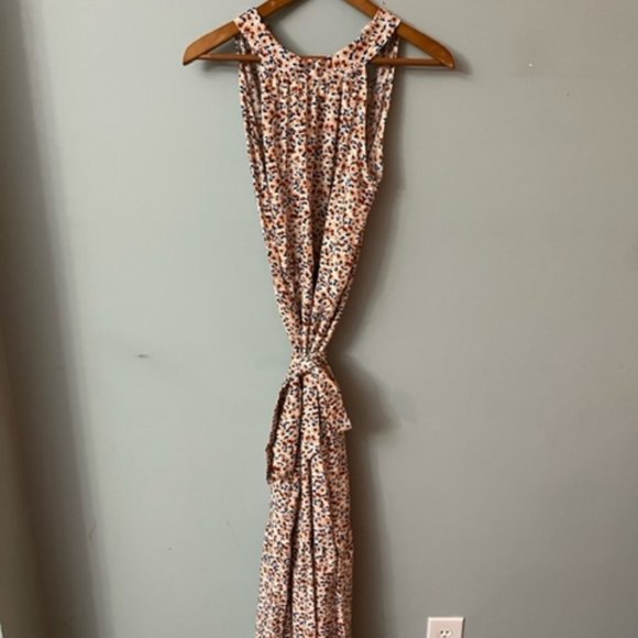 Beautiful Floral Maxi dress w/ tie - (S) NEVER been worn - Picture 1 of 3
